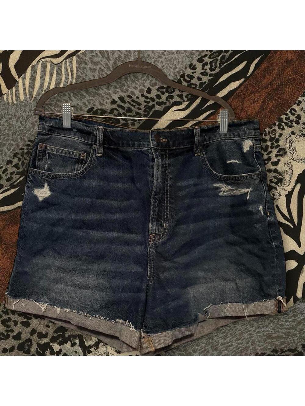 American Eagle navy denim shorts